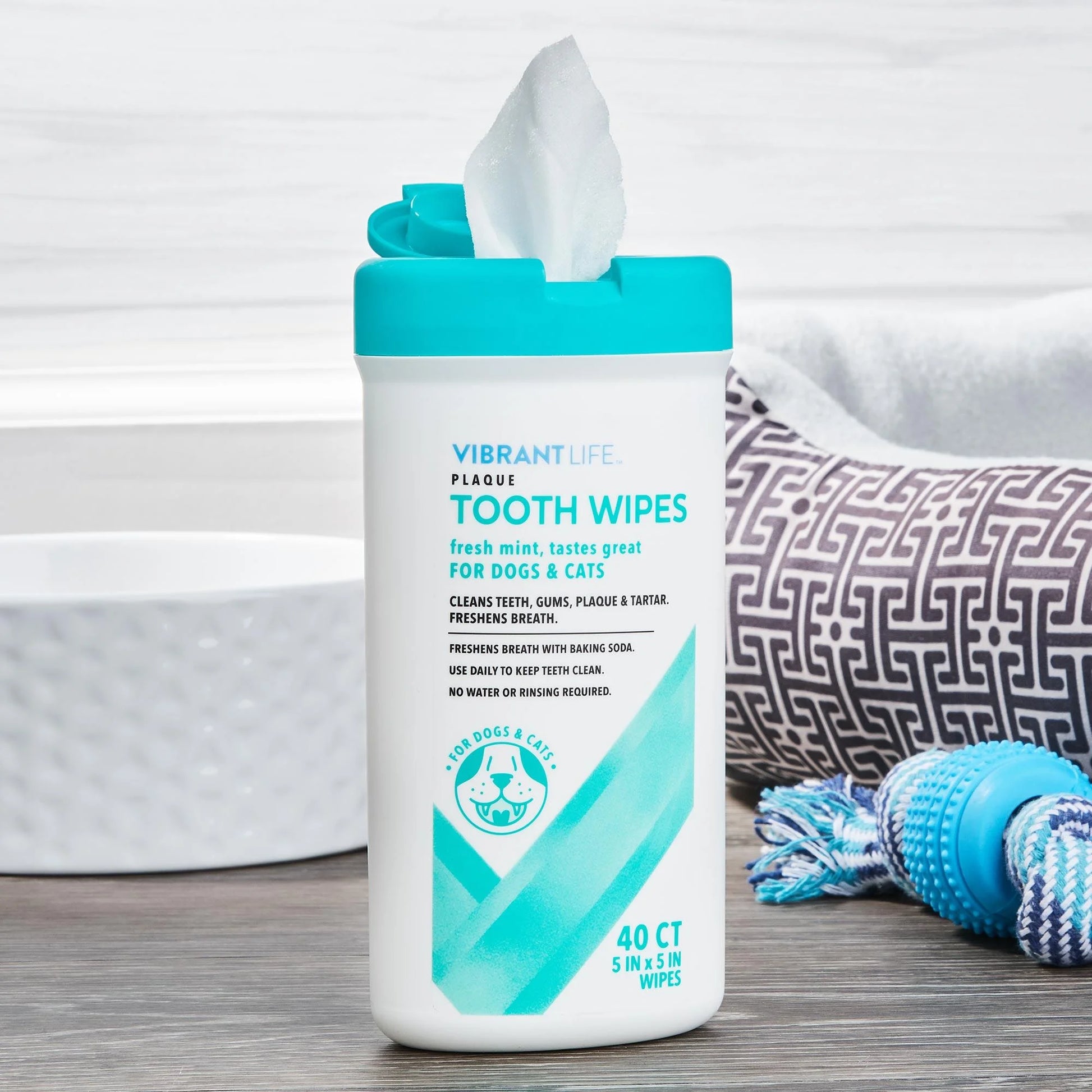 (5 Pack)  Plaque Tooth Wipes for Cats & Dogs, Soft and Gentle, Fresh Mint Flavor, 40 Count, Daily Oral Care for Pets, Pet Health Supplies